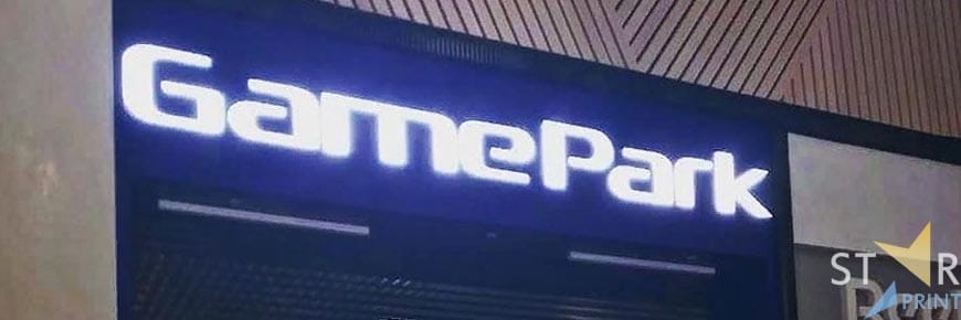 Вывеска с контражурной подсветкой для стоматологии